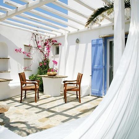 Golden Beach Studios & Suites Tínos Rom bilde