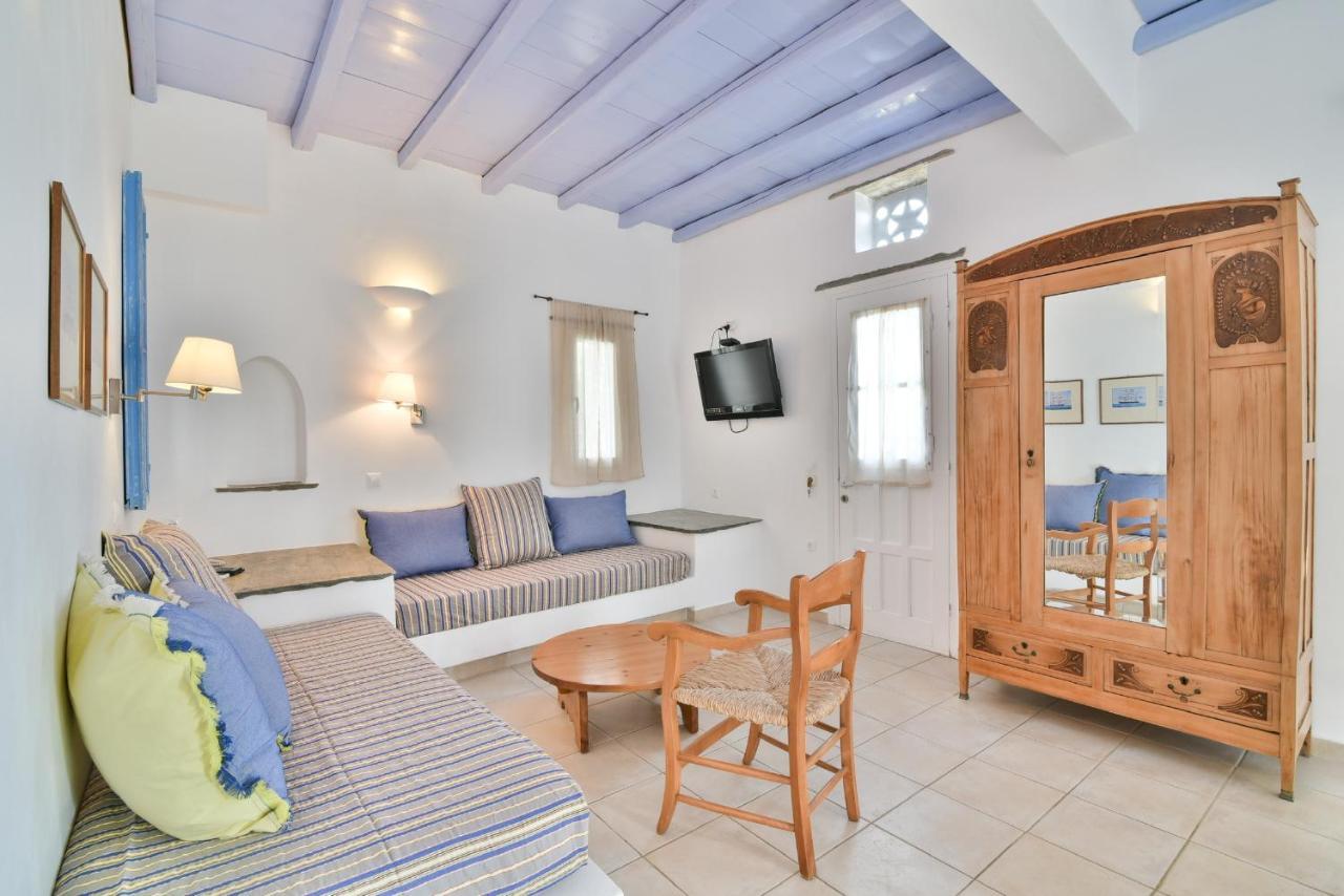 Golden Beach Studios & Suites Tínos Eksteriør bilde