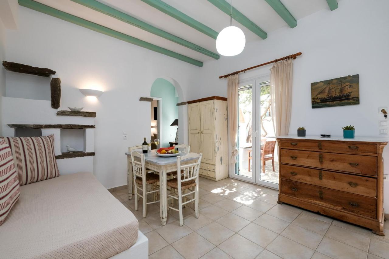 Golden Beach Studios & Suites Tínos Eksteriør bilde