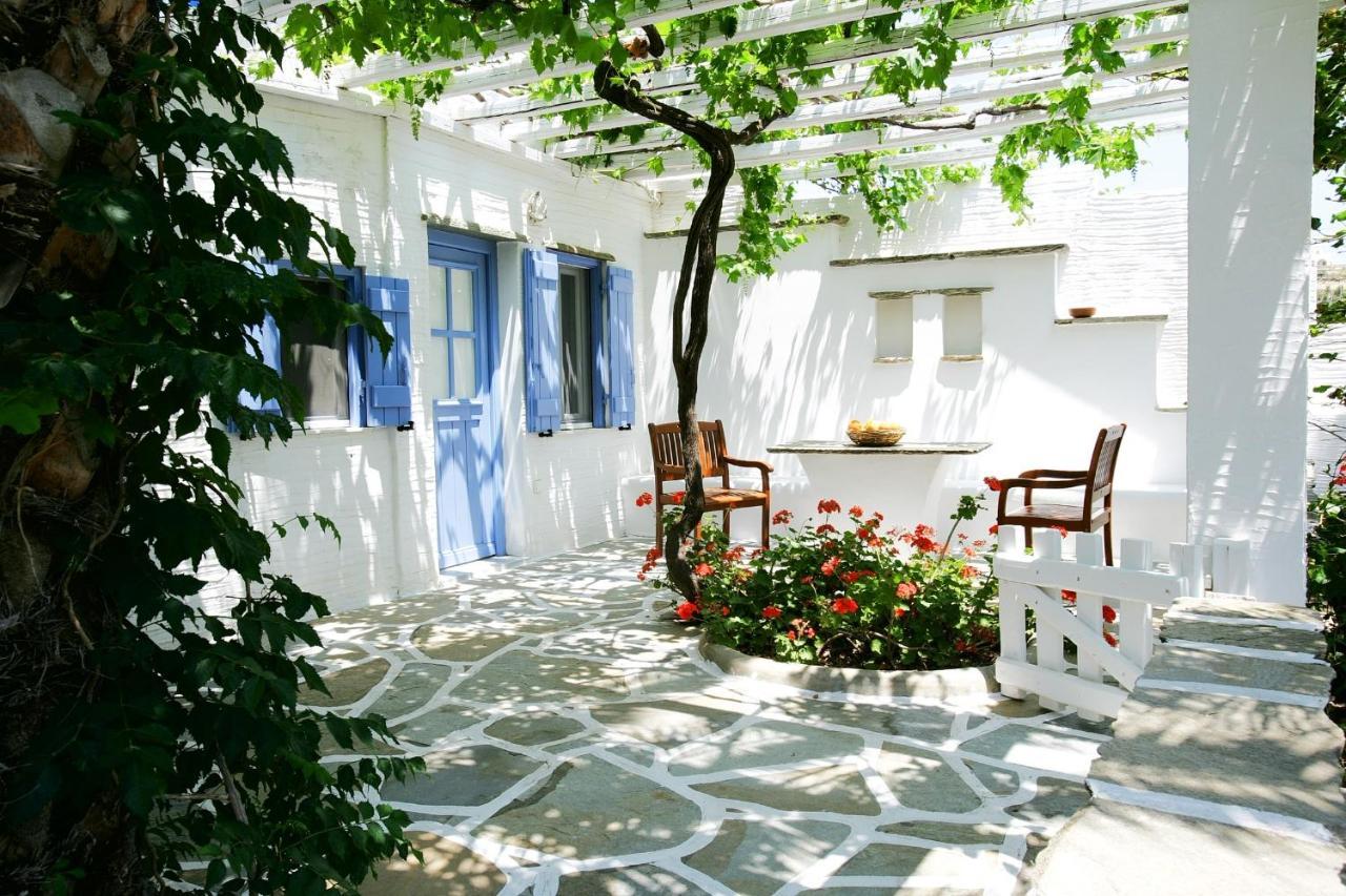 Golden Beach Studios & Suites Tínos Eksteriør bilde