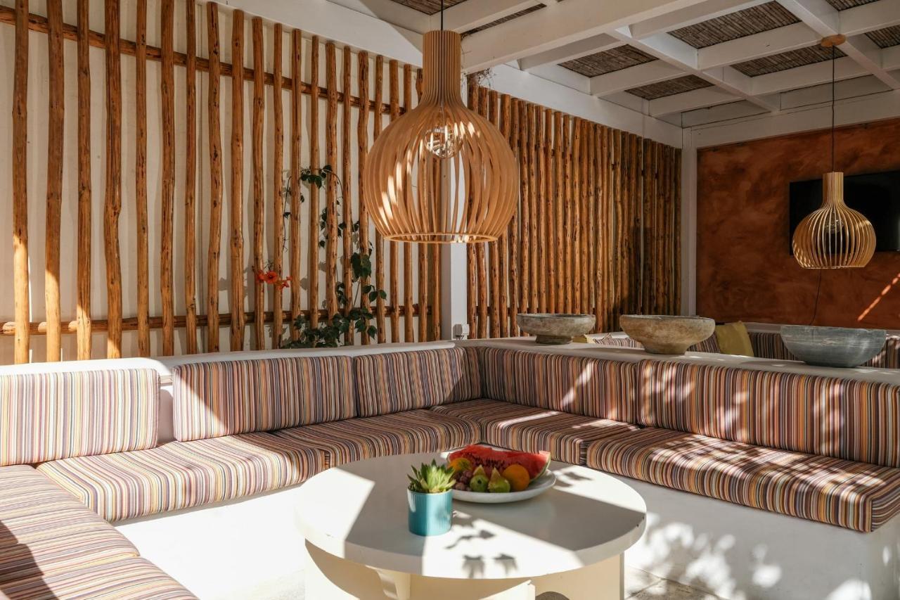 Golden Beach Studios & Suites Tínos Eksteriør bilde