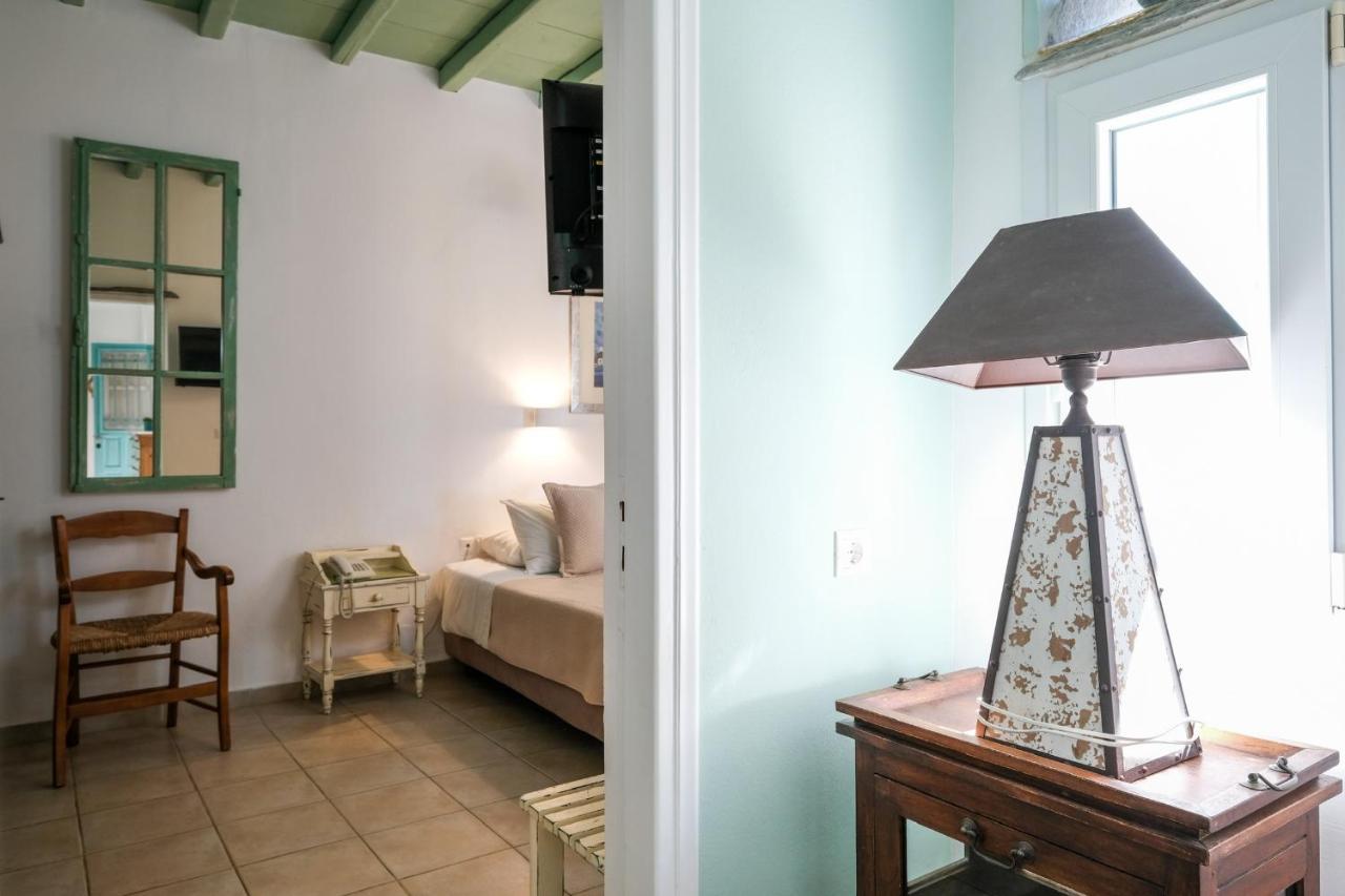 Golden Beach Studios & Suites Tínos Eksteriør bilde